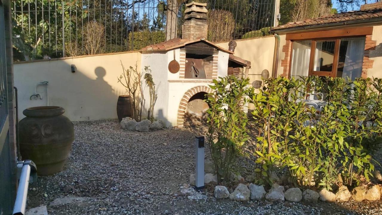 La Limonaia Country House 몬테리지오니 외부 사진